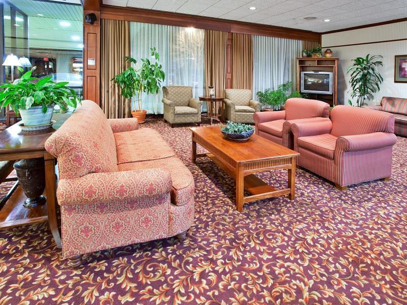 Holiday Inn Express Big Rapids By Ihg Kültér fotó