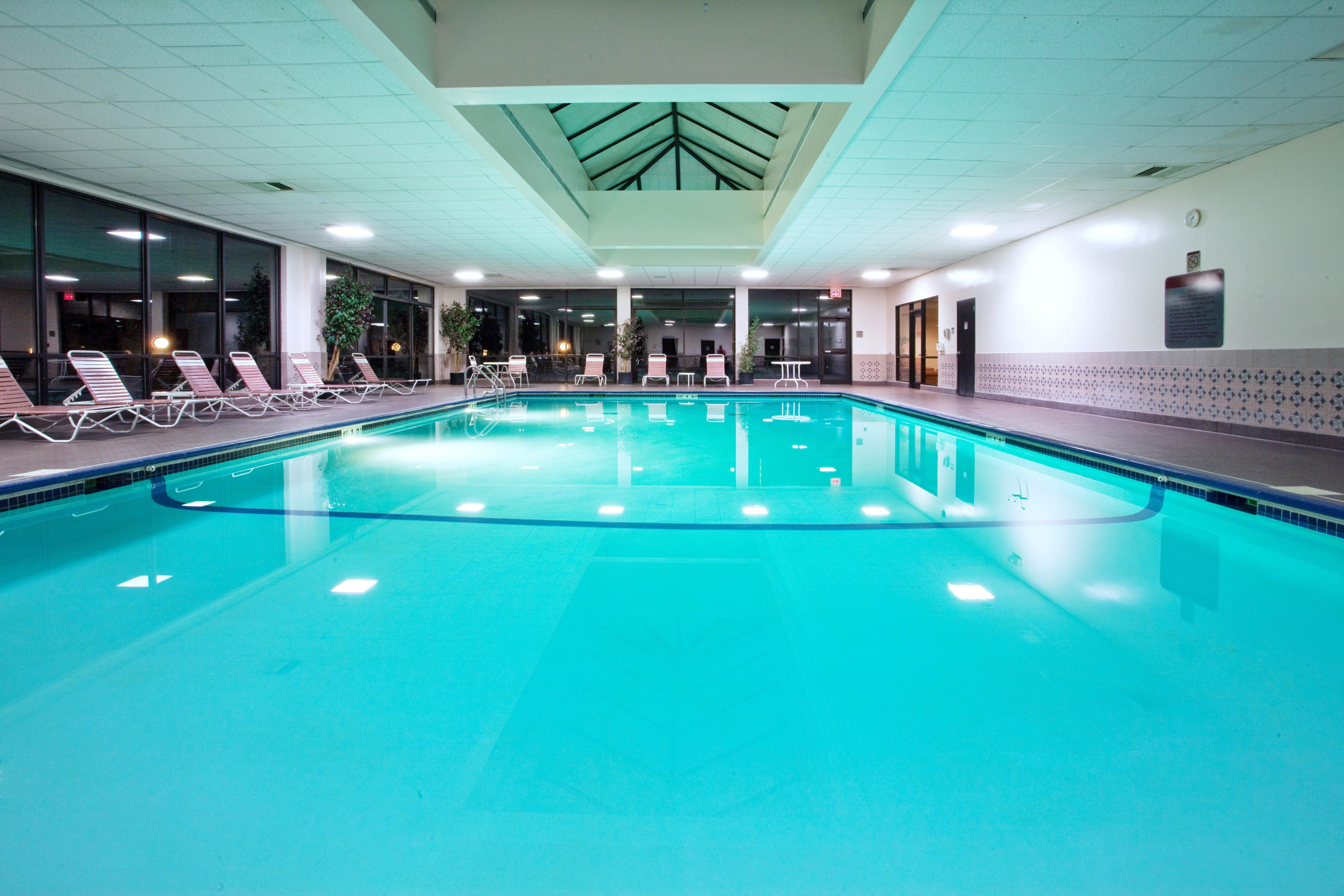 Holiday Inn Express Big Rapids By Ihg Kültér fotó